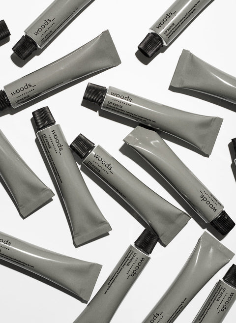 For chapped lips and a great conscious gift, try the mint flavoured lip balm, all natural, organic vegan Lip Repair in grey metal tube for all irritated skin, unisex , made by Woods Copenhagen.