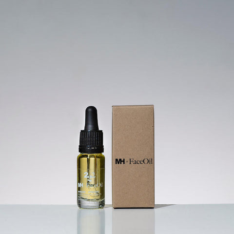 mh Facial oil with carefully blended organic plant oils