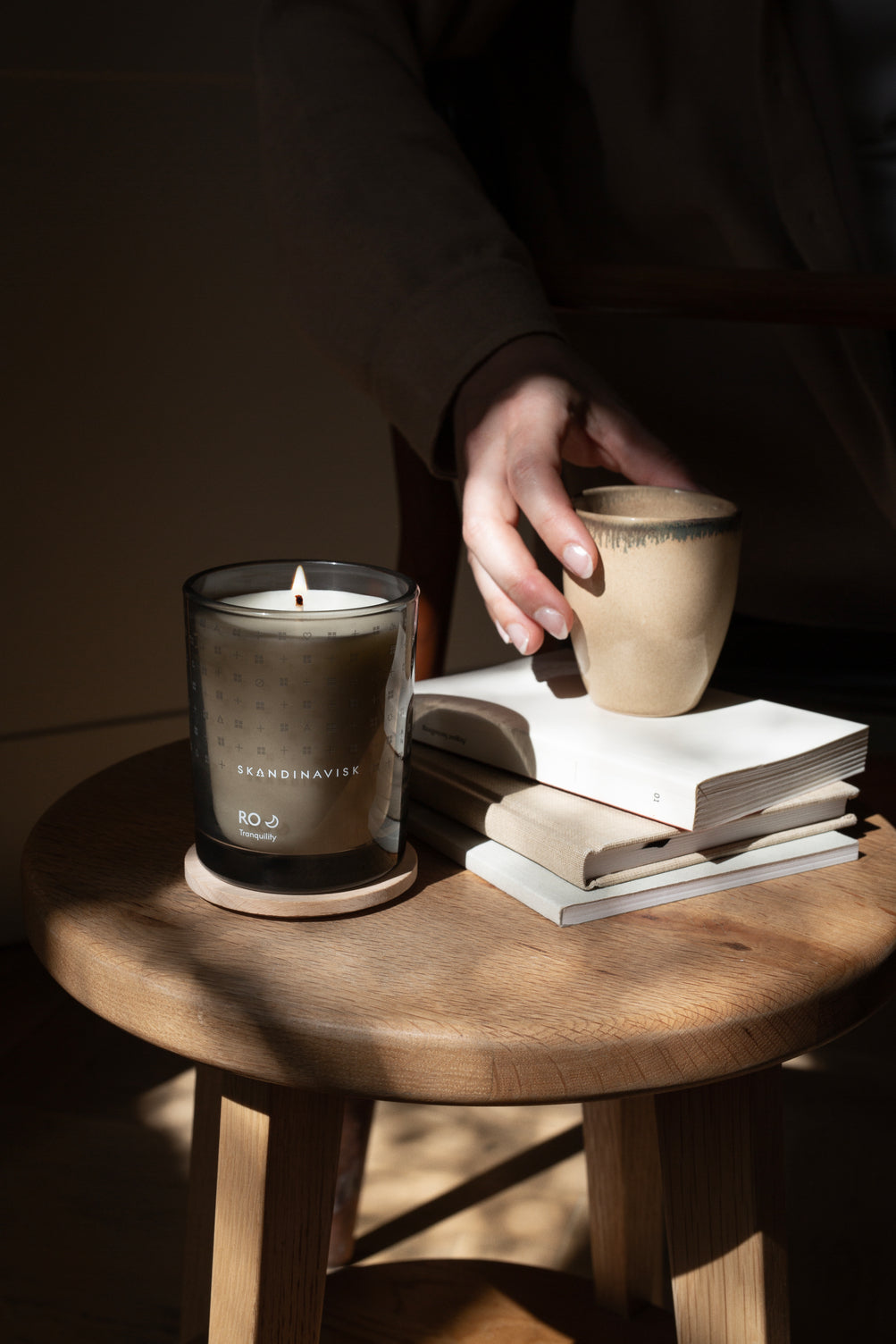 20107_STYLING_3_RO_Scented_Candle_200g.jpg