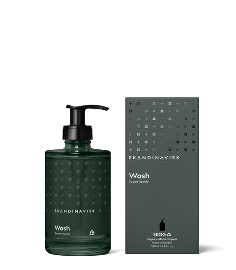 Sustainable, organic & vegan liquid soap and hand wash SKOG, from Skandinavisk in new luxury dark green 200ml glass bottle