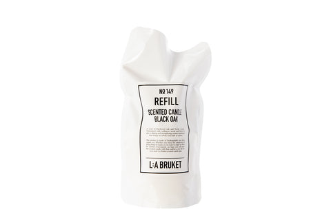 All natural, organic and vegan candle in sustainable refill pouch with the woody scent Black Oak from the best of Sweden's coastal home fragrance brand, L:A Bruket