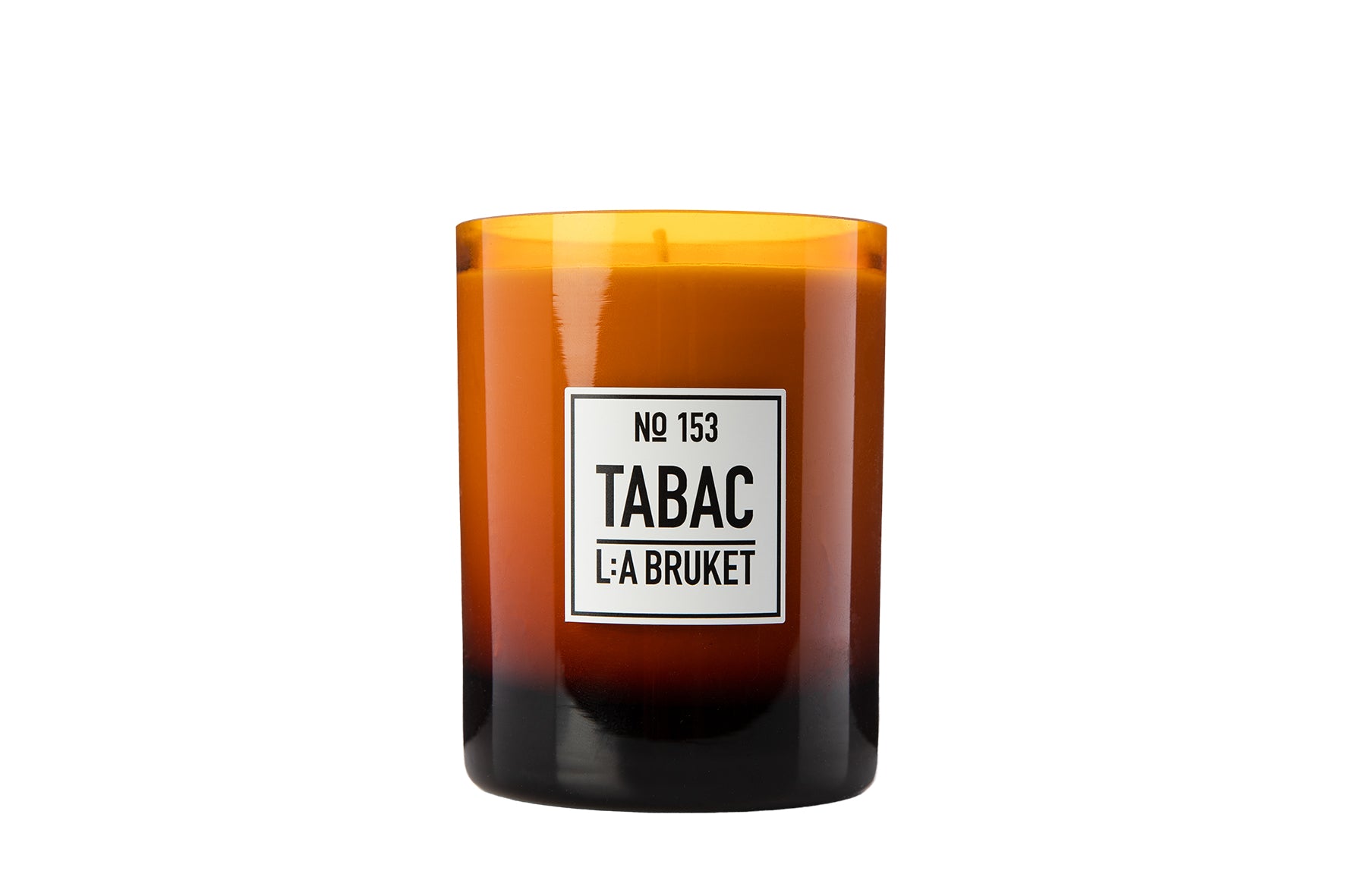 All natural, organic and vegan candle in sustainable refill pouch with the green woody scent Tabac, from the best of Sweden's coastal home fragrance brand, L:A Bruket