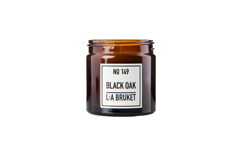 All natural, organic and vegan candle in amber glass with the woody scent Black Oak, from the best of Sweden's coastal home fragrance brand, L:A Bruket