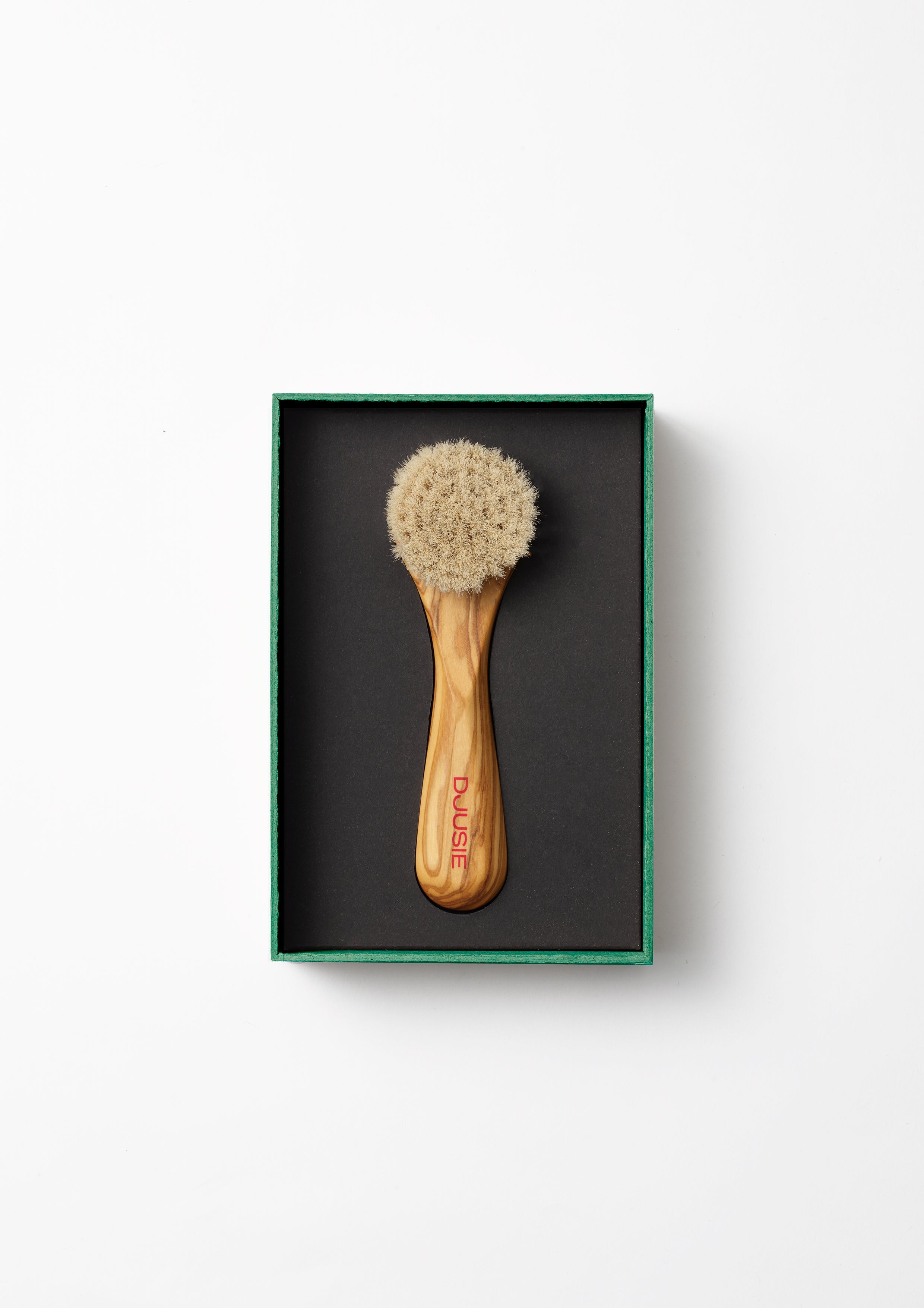 natural facial brush from Djusie for dry brushing for a brighter complexion (8423965589809)