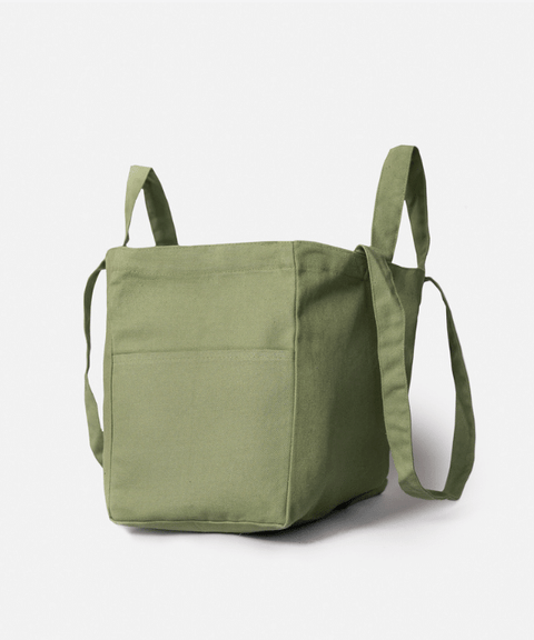 useful tote bag in organic cotton with both long & short handles and a wide shape with additional pockets. Great for yoga mats, beach towels and shopping, from Swedish brand OMOM