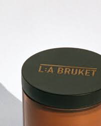 All natural, organic and vegan candle in amber glass with the woody scent Black Oak, from the best of Sweden's coastal home fragrance brand, L:A Bruket