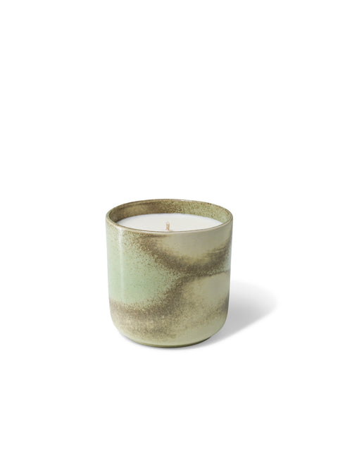 Elegant design and natural sophisticated scent of dry vetiver in this refillable ceramic candle in unique green & beige textured finish from Quod Stockholm, perfect for any home