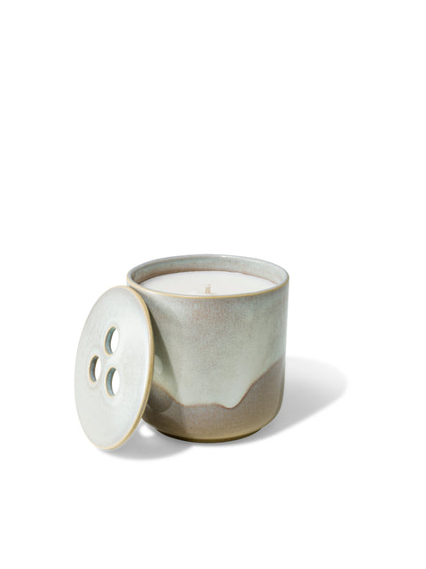 Elegant design and natural sophisticated scent of banira wood in this refillable ceramic candle in unique white & beige textured finish from Quod Stockholm, perfect for any home