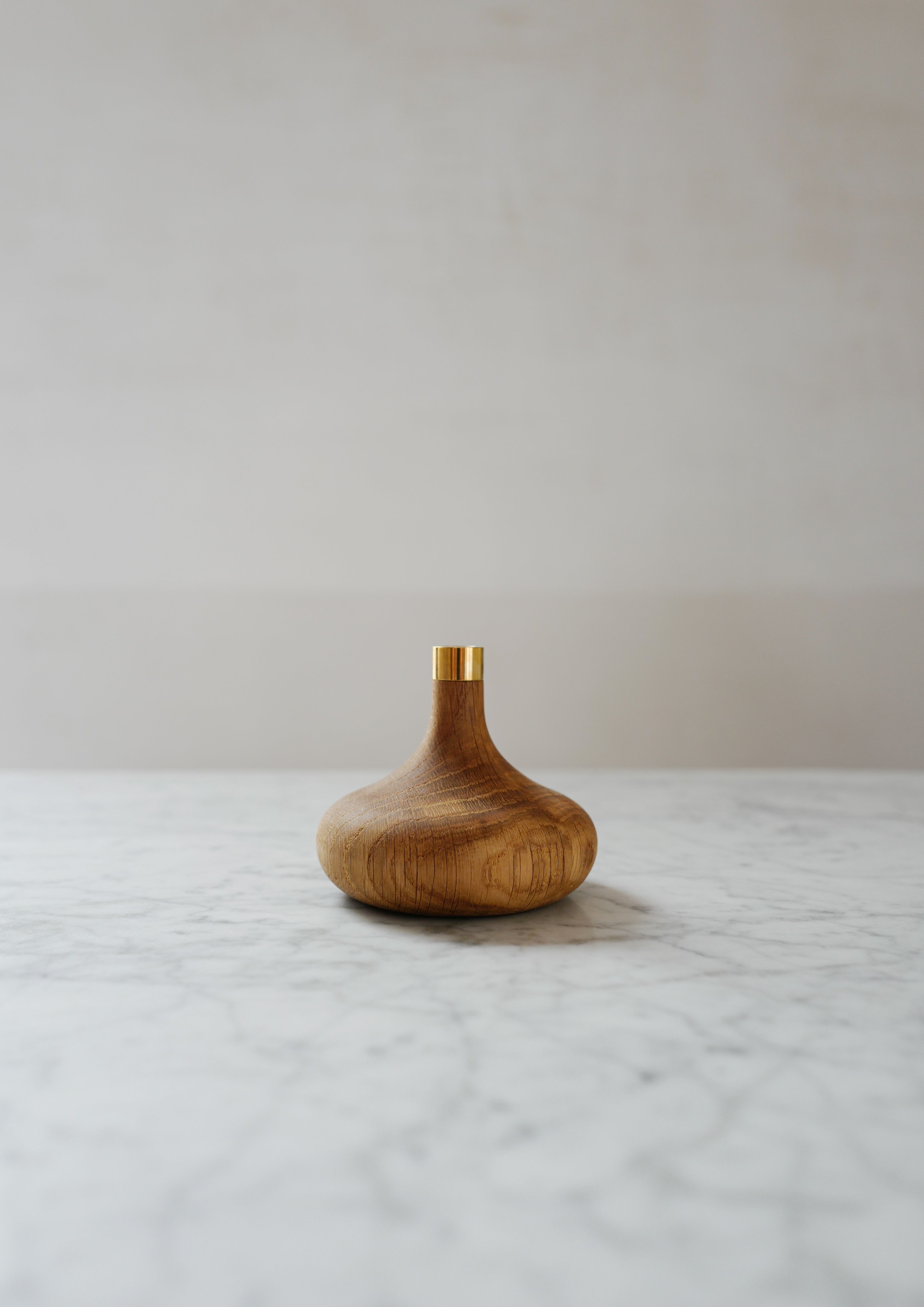 Oak Candle Holder - Thumbnail 3
