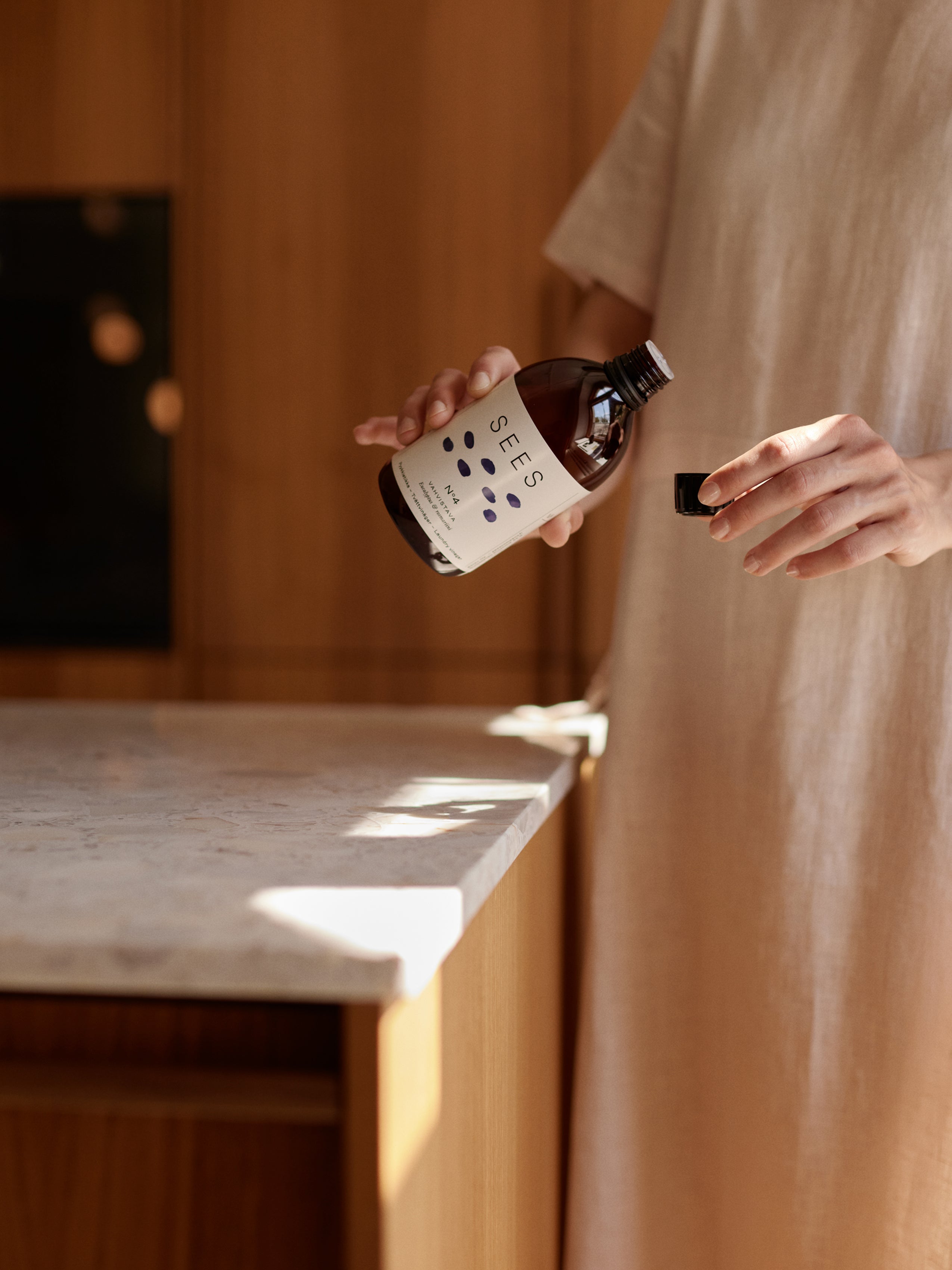 SEES_laundry_vinegar_natural_softener_textile_care_use.jpg