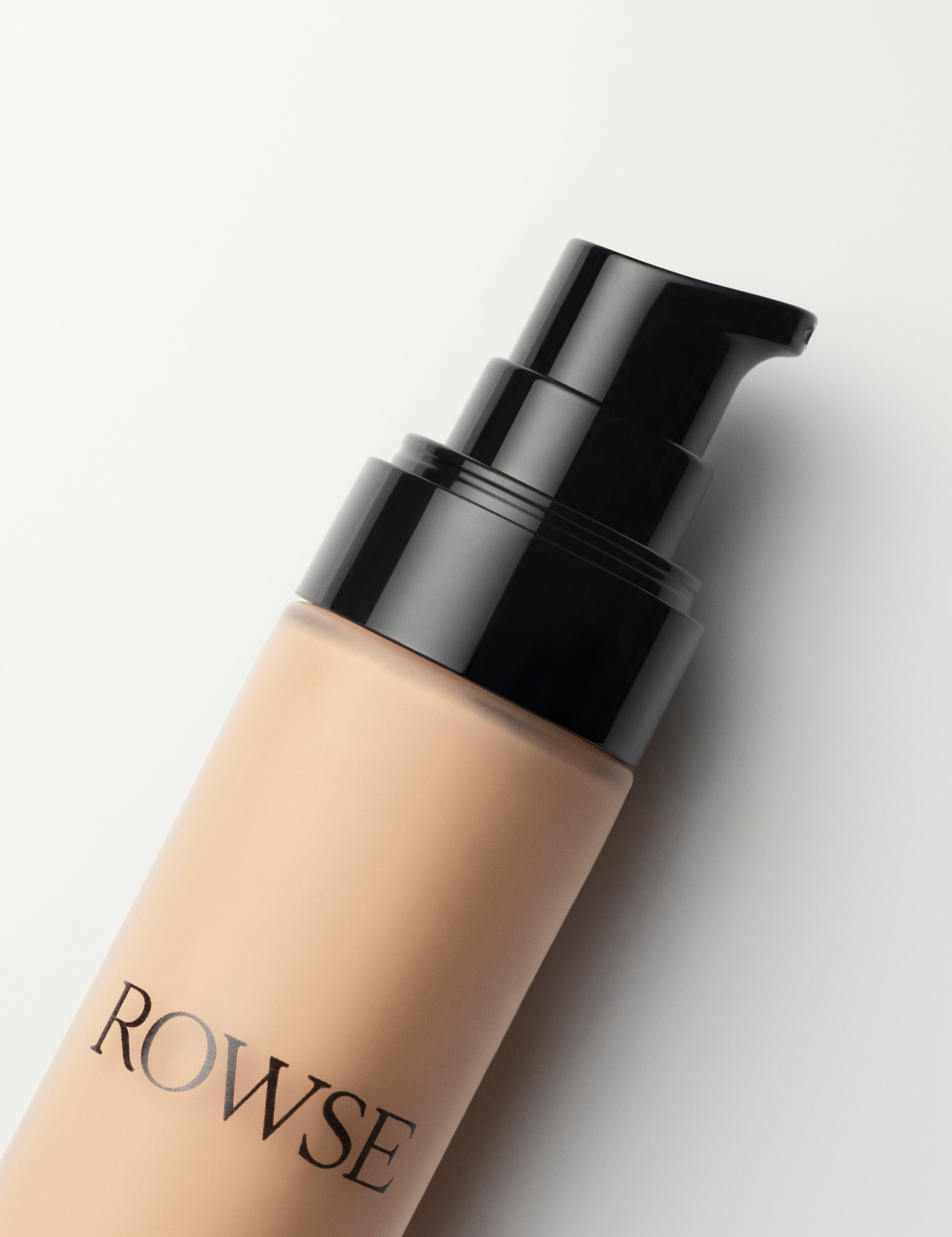 Tinted_Glow_Serum_Light.jpg