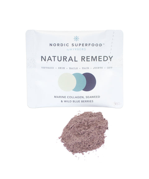 Daily superfood sachet of marine collagen, natural berry powder and algae to give a balcned daily dose of Nordic superfoods to improve skin, hair, joints, gut and thyroid. From Nordic Superfoods.