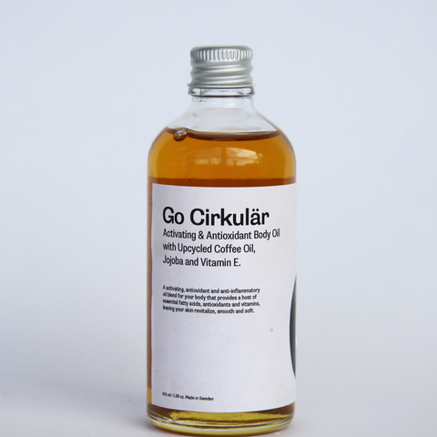 Go Cirkulair body oil with a antioxidant rich blend of oils including coffee to enrich the skin