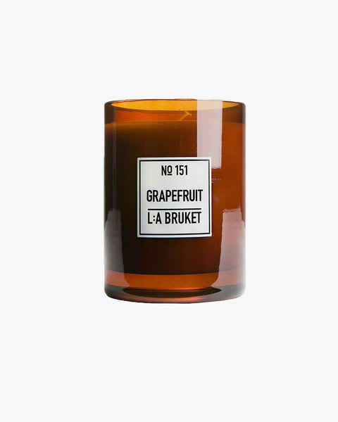 All natural, organic and vegan candle in amber glass with the clean citrus scent of Grapefruit, from the best of Sweden's coastal home fragrance brand, L:A Bruket