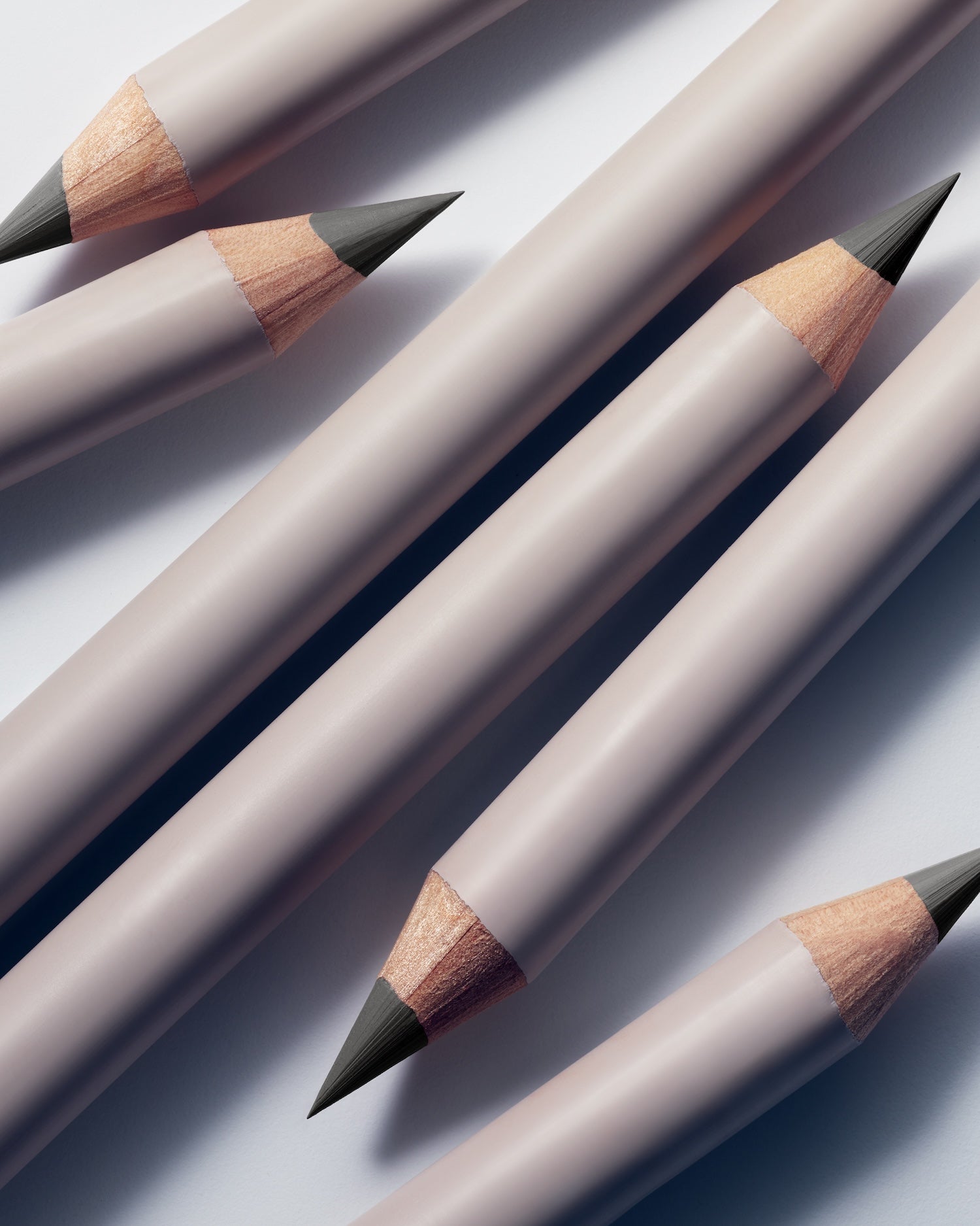manasi-7-eye-and-lip-definer-pizarra-004.jpg