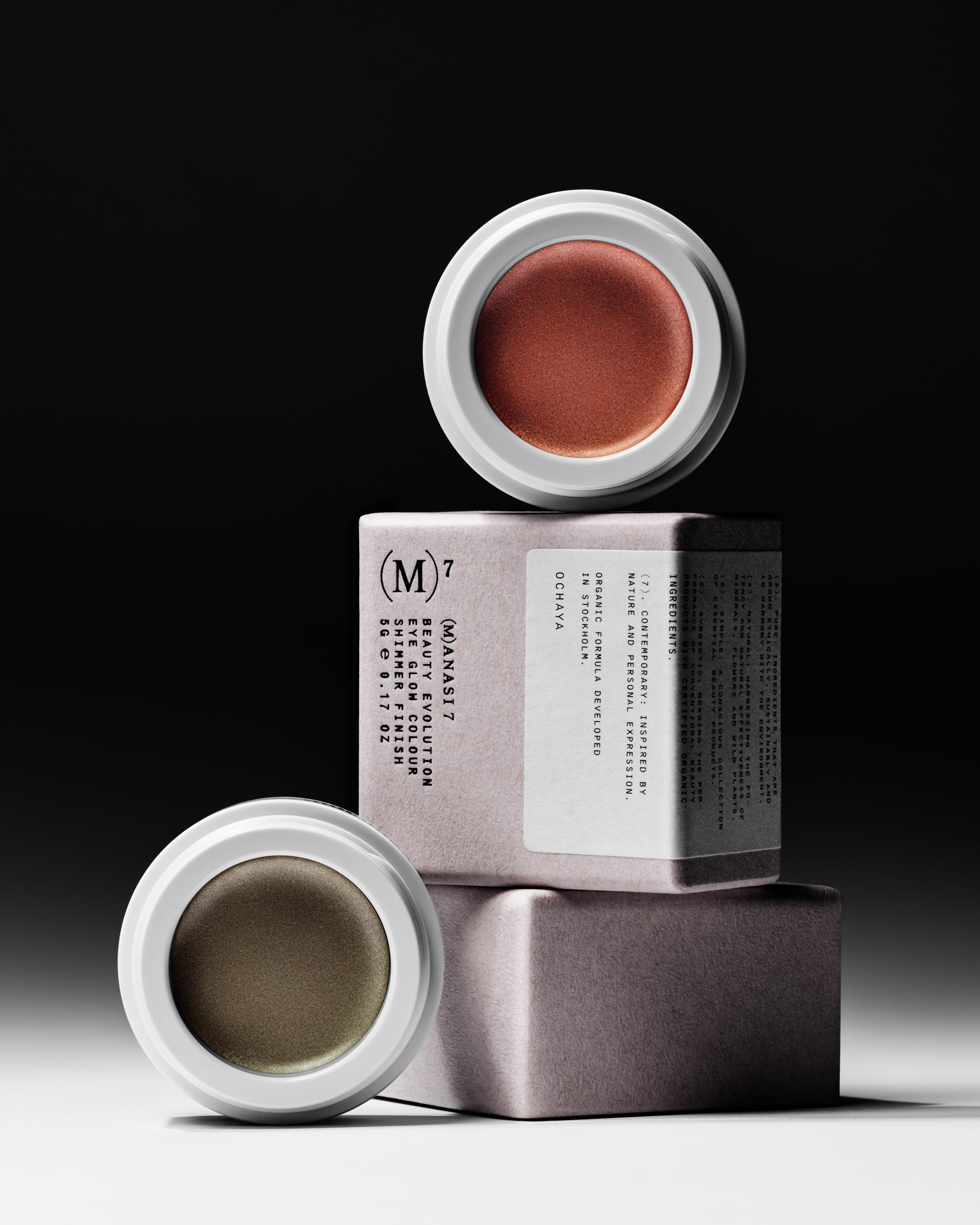 Golden copper tones of cream eye colour Chaminade suits all skin tones. All natural and organic in minimalist white pots from Swedish cult make up brand Manasi7