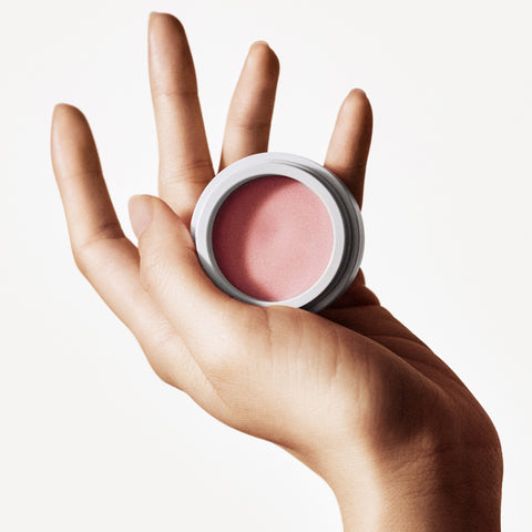 Soft gold-meets-pink tones of multi use natural and organic highlighter Sunsubiro for all skins in minimalist white pots from Swedish make up brand Manasi7