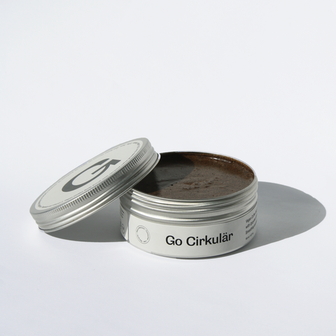 Go Cirkulair facial and body scrub with a antioxidant rich blend of oils and recycled coffee grounds to exfoliate and enrich the skin