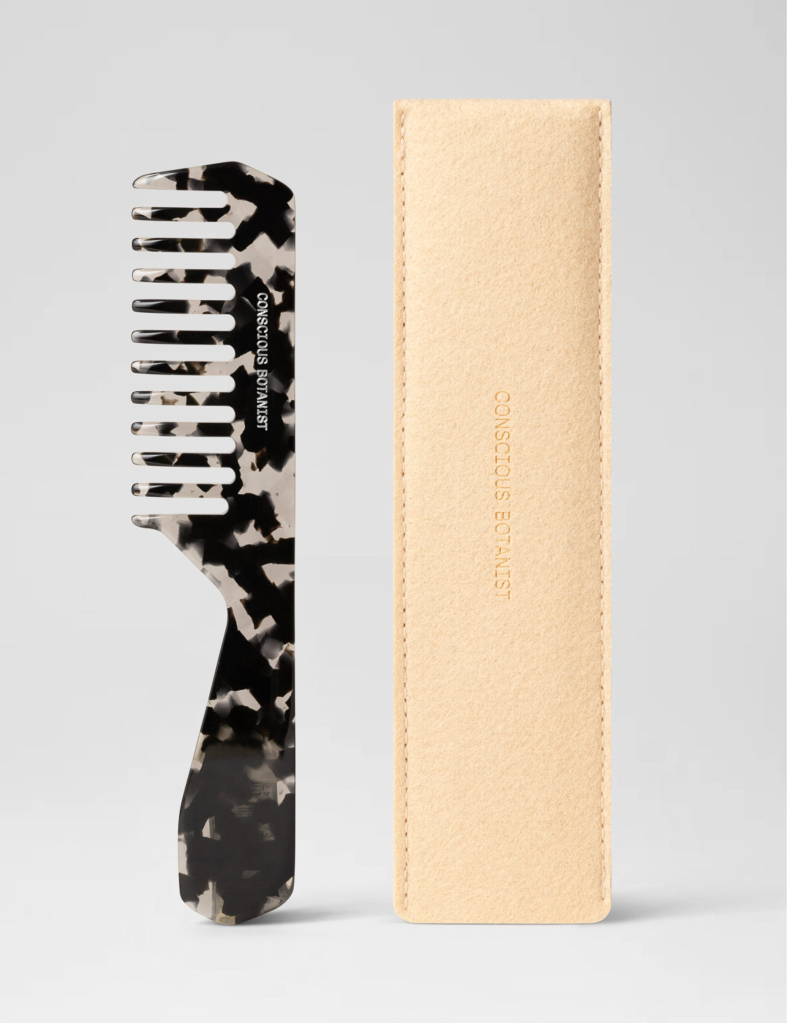 sustainable-hair-comb-black-tortoise-case_jpg.jpg